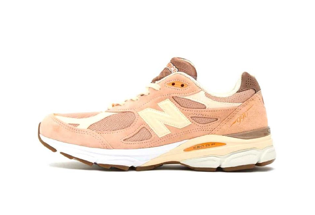 size? x New Balance 990v3