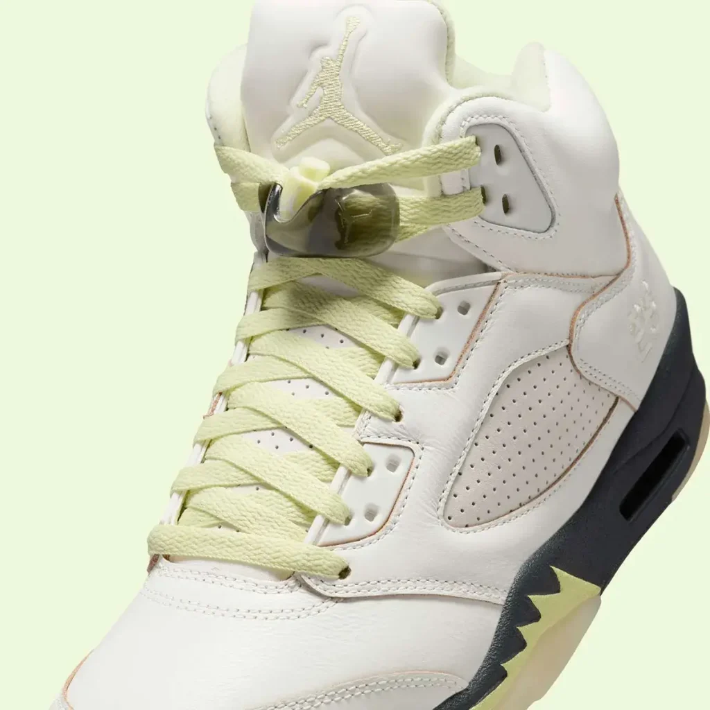 Nike Air Jordan 5 "Luminous Green" (WMNS)