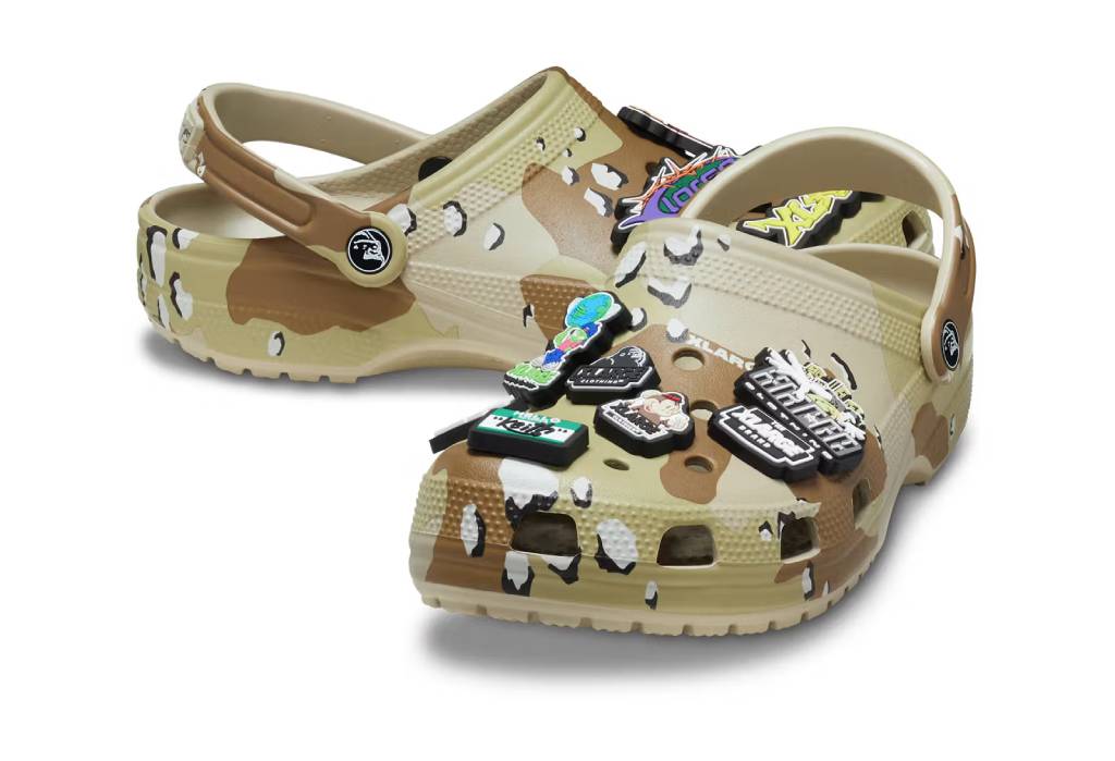 靴 XLARGE x Crocs Classic Clog 2 42-43 NEW CROCS XLARGE X CROCS CLASSIC CLOG 2 MULTI 210881 UNISEX