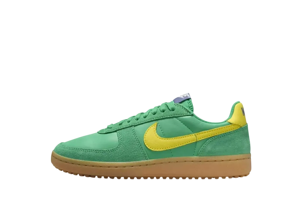 Nike Women's Field General 82 