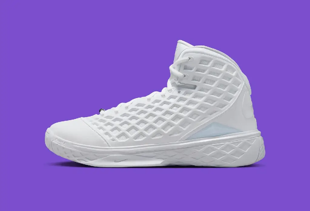 Nike Kobe 3 Protro “Halo” [Release Date/Price Where To Buy]