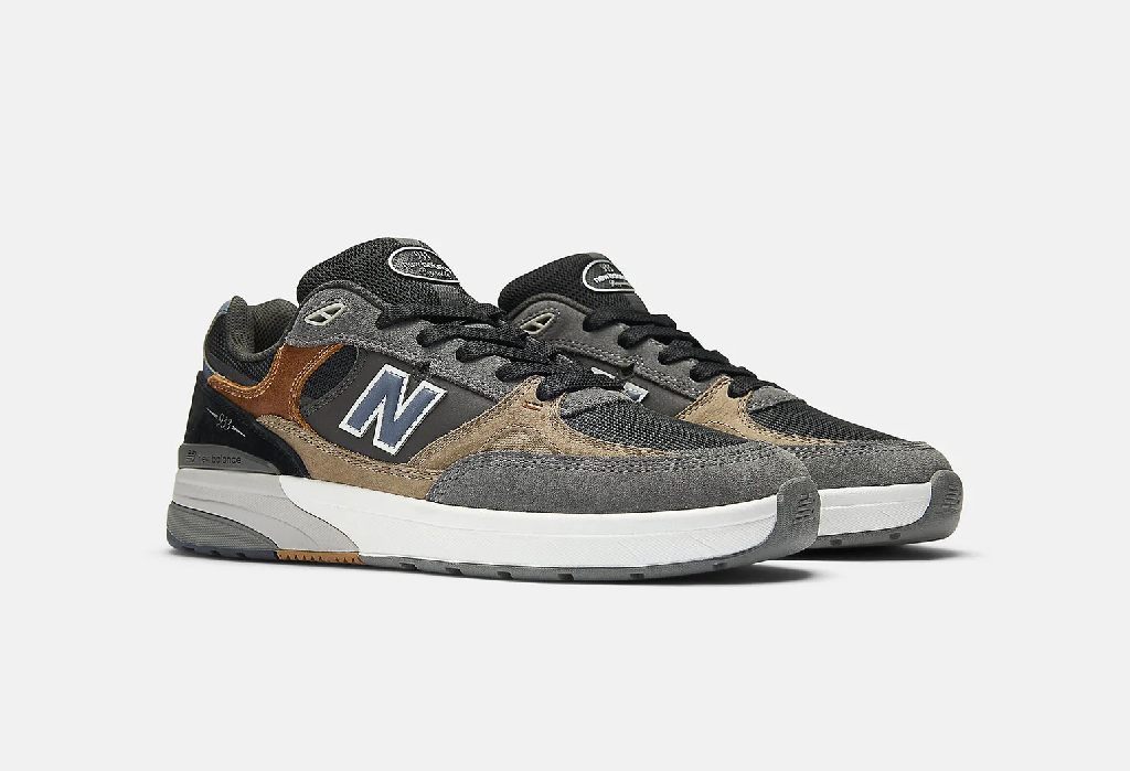 Andrew Reynolds x New Balance 933