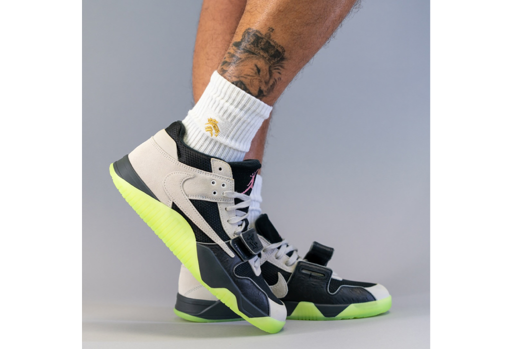 値下げTravis Scott Nike Jordan Jumpman Jack Travis Scott x Jordan Jumpman Jack 