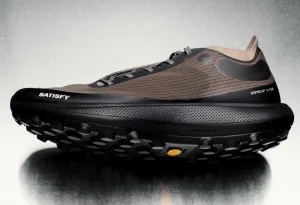 SATISFY TheROCKER Running Shoe