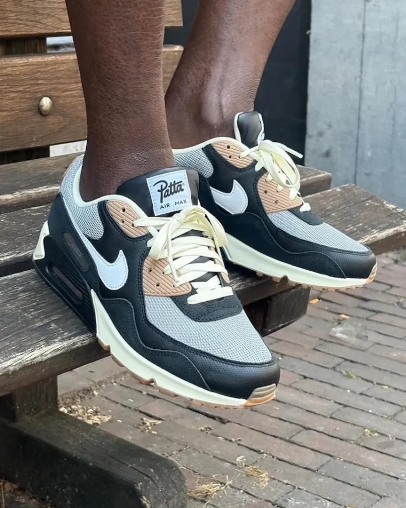 Patta x Nike Air Max 90 Waves "Black/Particle Grey"