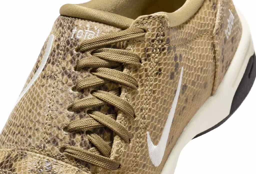 Nike Total 90 III "Snakeskin" Pack