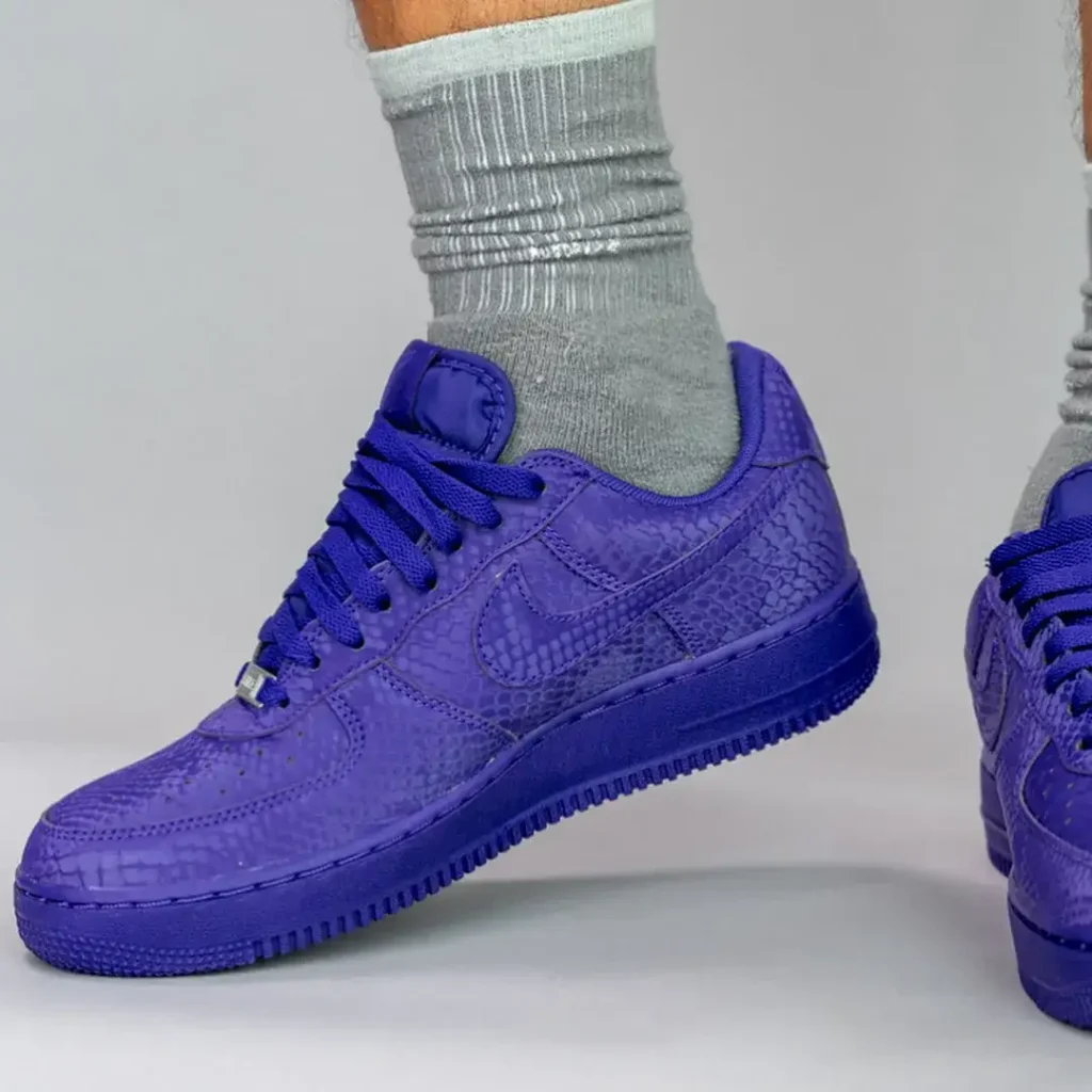 Kobe Bryant x Nike Air Force 1 Low "Court Purple"