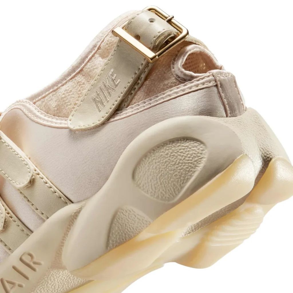 Nike Air Rift "Pearl White"