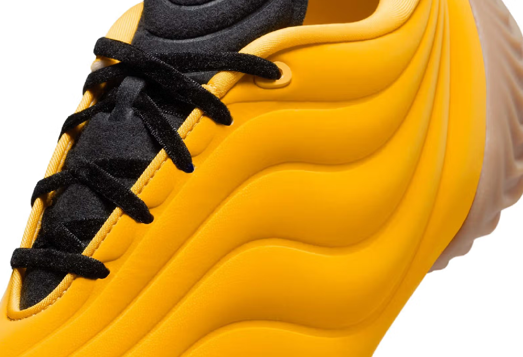 Nike Astra Ultra "Bruce Lee"
