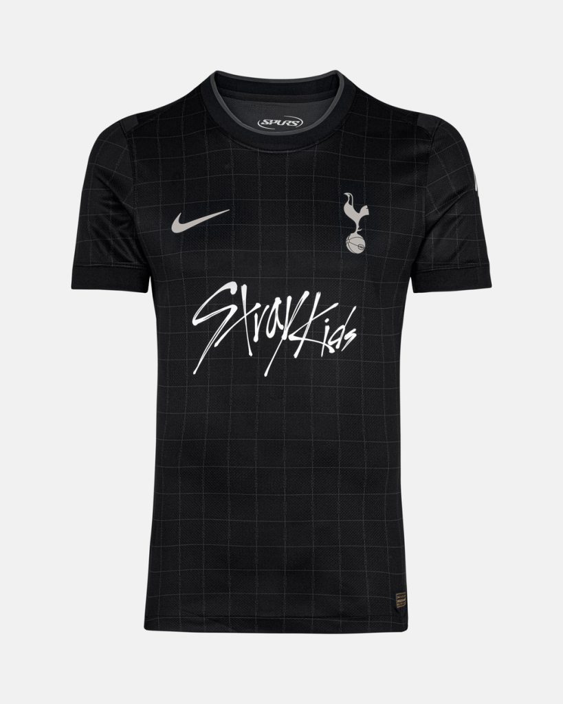 Stray Kids Tottenham Hotspur 25/26 Away Shirt