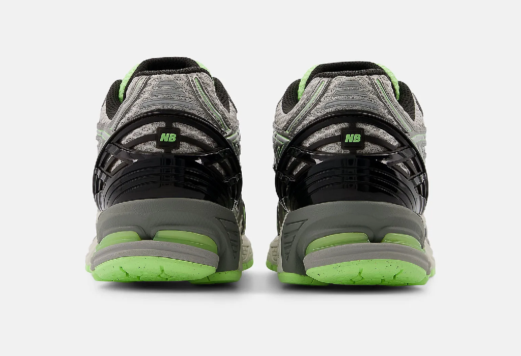 New Balance 1906R "Mint Flash"