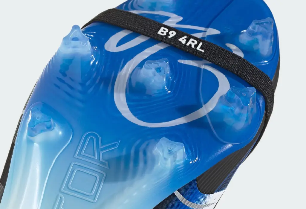 Jude Bellingham x adidas Predator "Glory Blue"