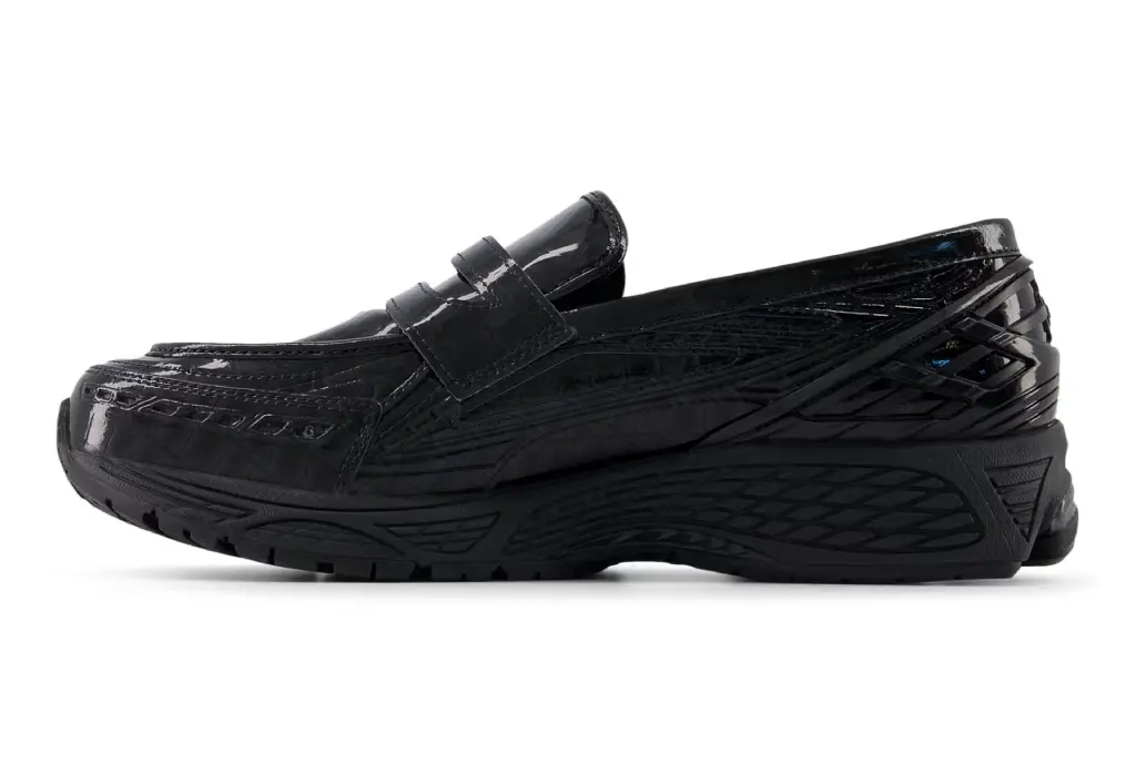New Balance 1906L Loafer "Black Croc"