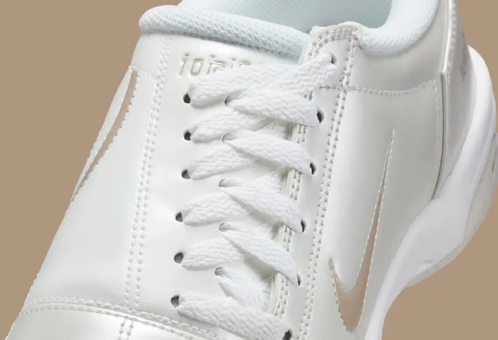 Nike Total 90 III “Photon Dust”