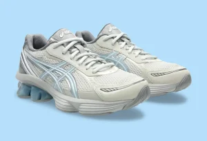 emmi x ASICS GEL-KINETIC FLUENT