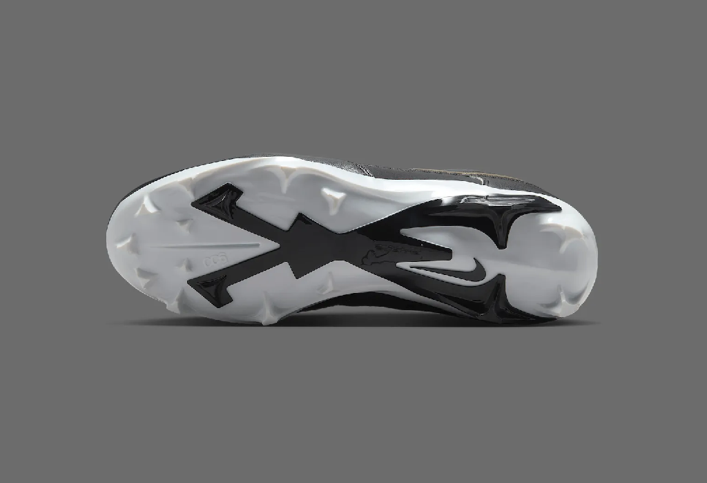 Nike Alpha Menace Dunk Cleat