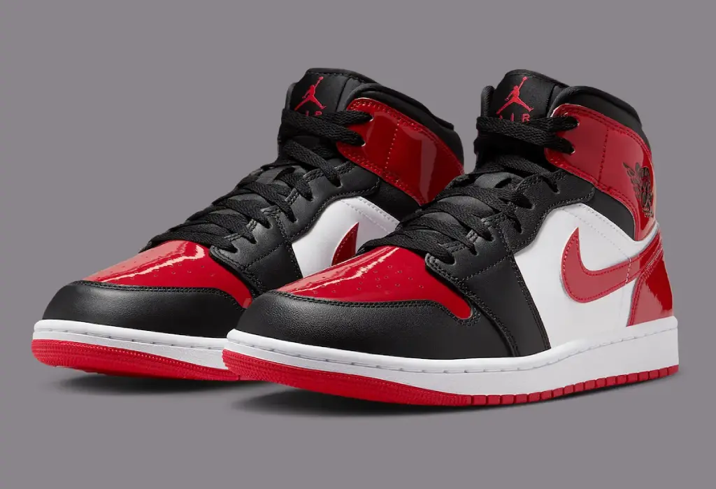 Air Jordan 1 Mid SE “Black/Varsity Red” [Release Date/Price/Where To Buy]