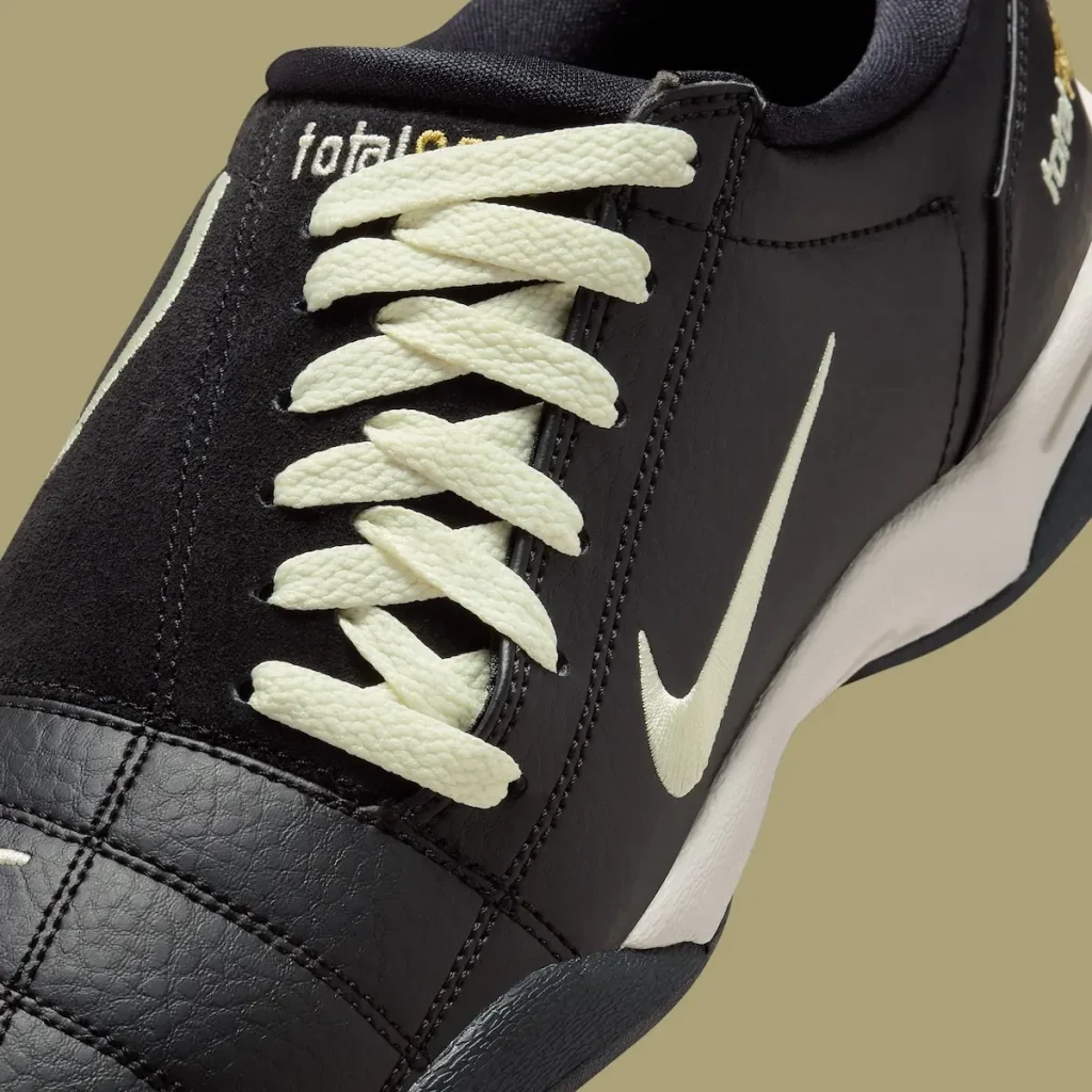 Nike Total 90 III "Black/Sail"