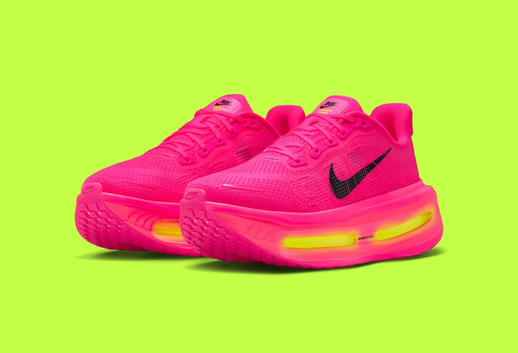Nike Vomero Premium "Hyper Pink"