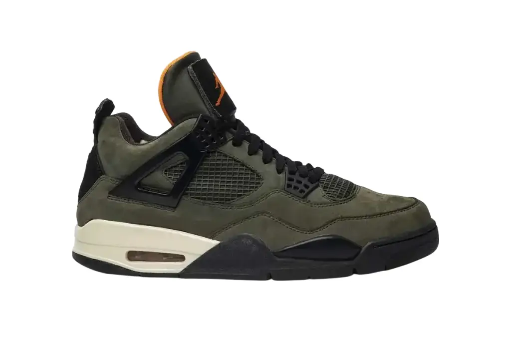 UNDEFEATED x Air Jordan 4 Retro 