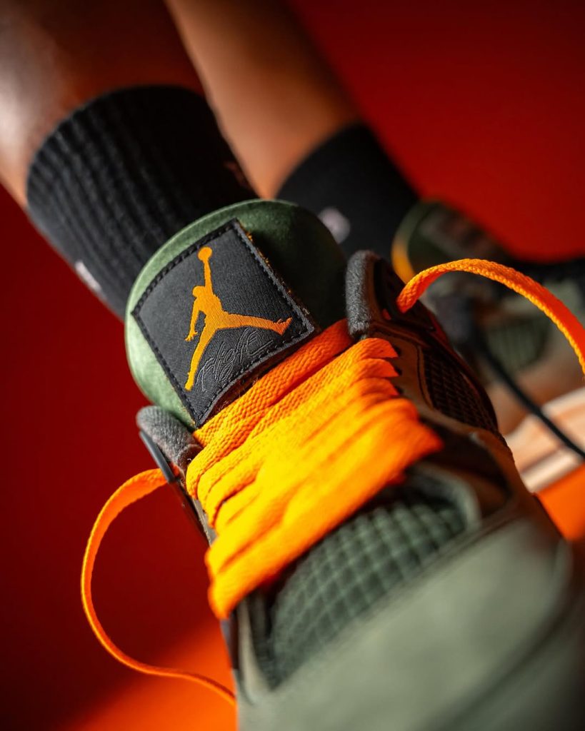 UNDEFEATED x Air Jordan 4
