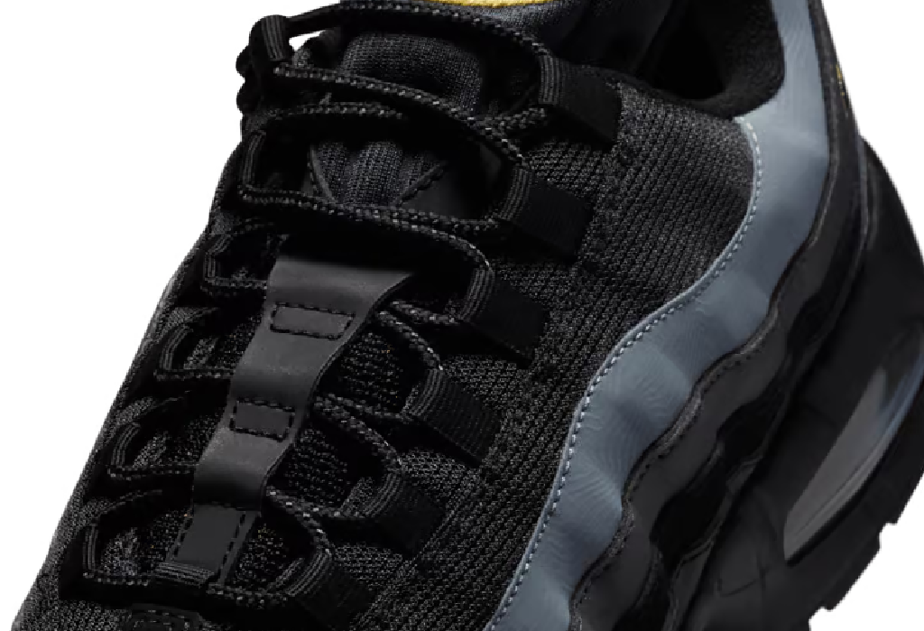 Nike Air Max 95 OG Big Bubble "Batman"