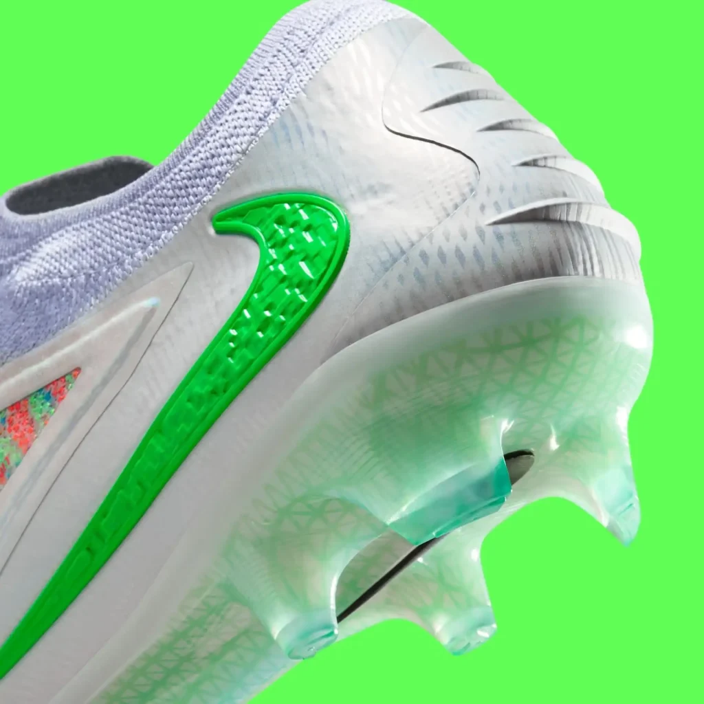 EA SPORTS FC™ x Nike Phantom 6 Elite