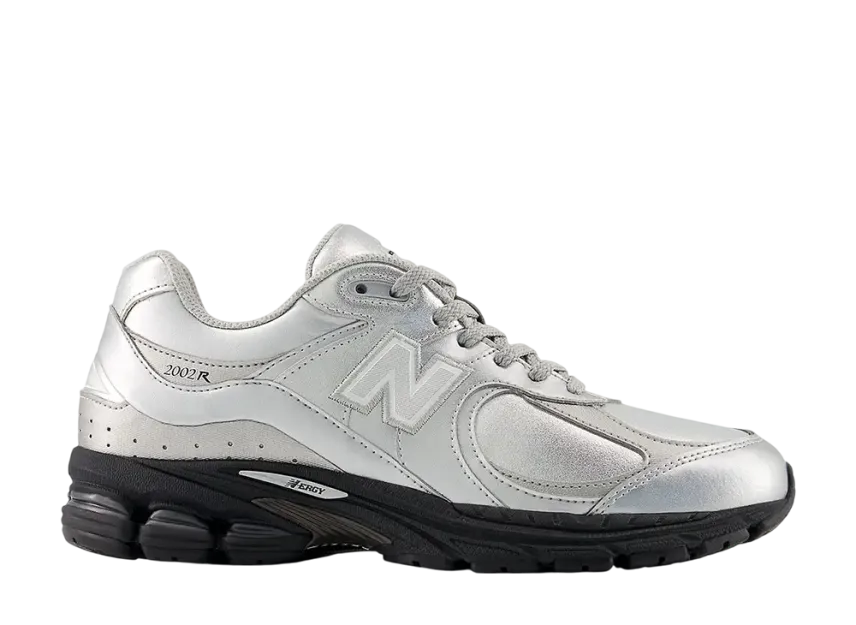 New Balance 2002R 
