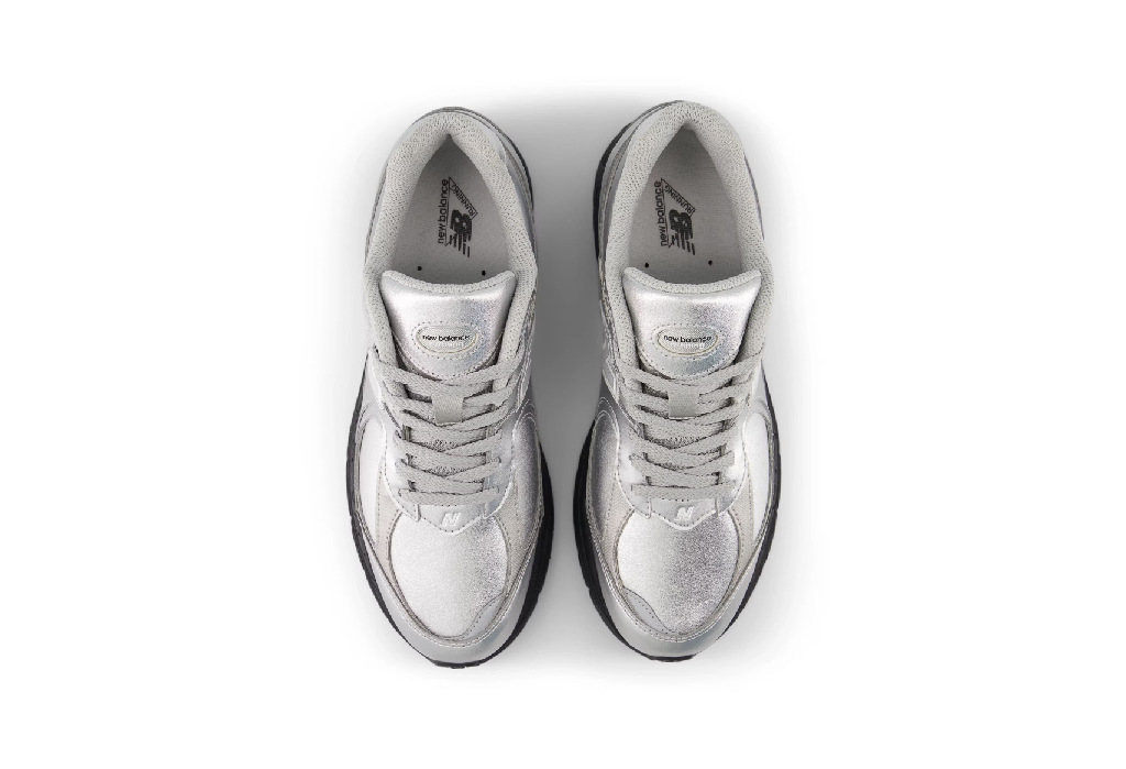 New Balance 2002R “Metallic Silver”