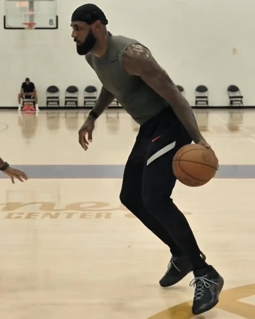 Nike LeBron 23