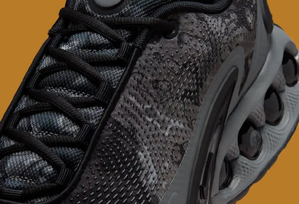 Nike Air Max Dn “Black/Grey”