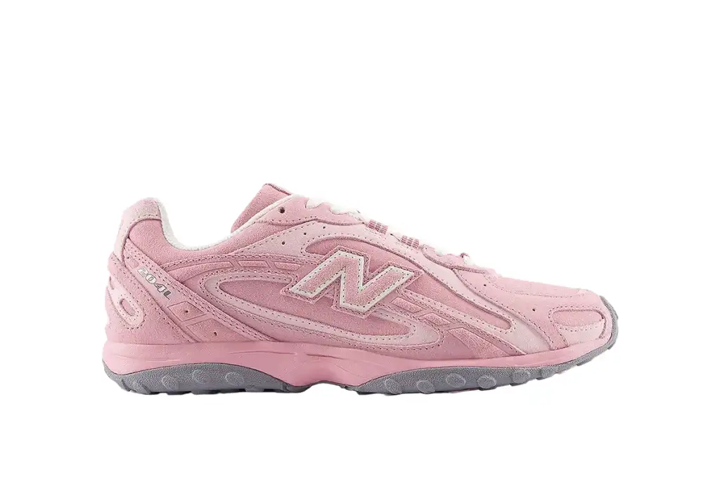New Balance 204L “Pastel Pink