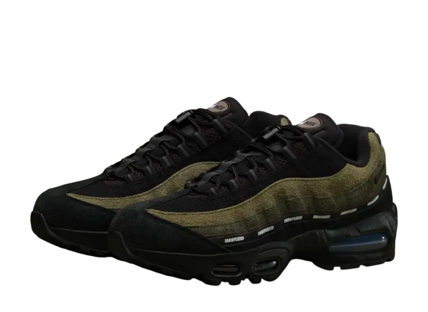 UNDEFEATED × Nike Air Max 95 