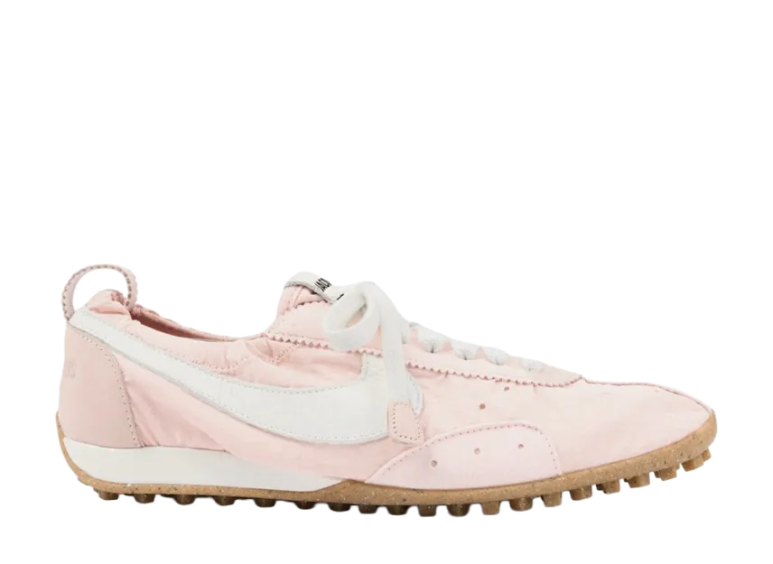 Jacquemus × Nike Women's Moon Shoe SP 