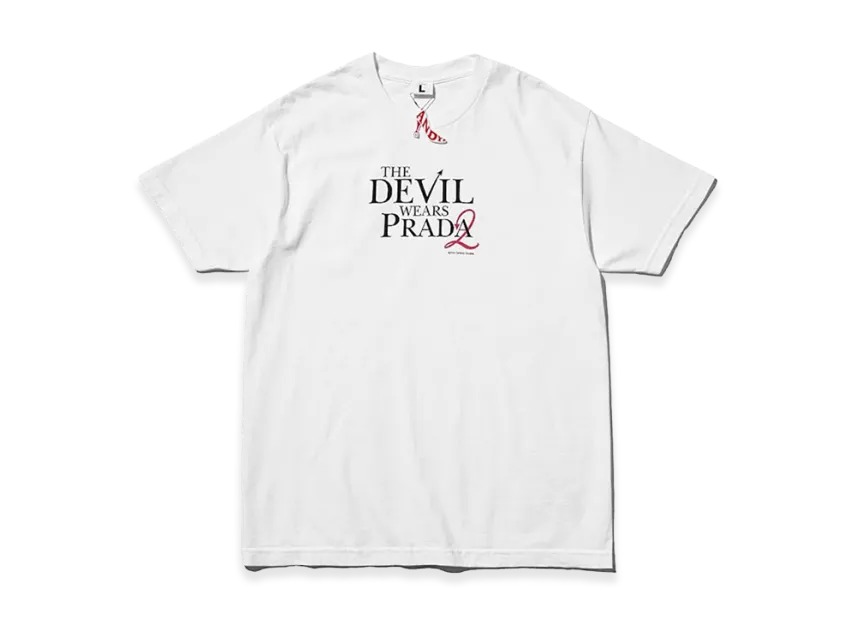 weber x The Devil Wears Prada2 T shirt with Key Chain (Andy) 