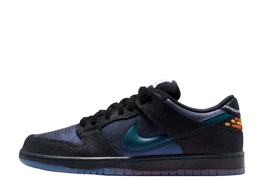 Bluetile Skateboards × Nike SB Dunk Low Pro 